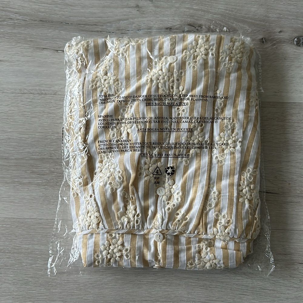 Lulus Sunny Crush Striped Embroidered Mini Dress Beige/Ivory M NWT IN PACKAGE - Picture 9 of 11